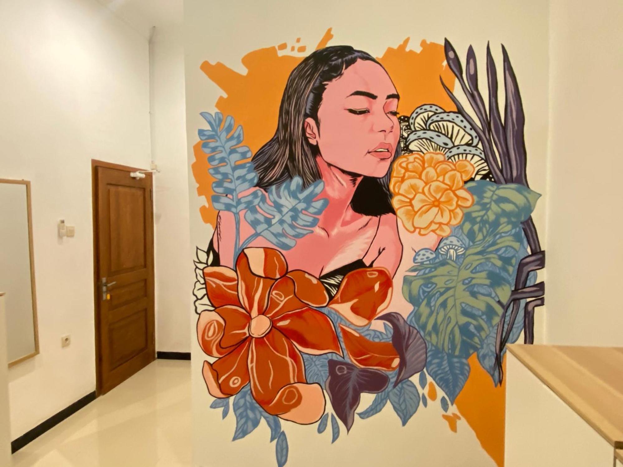 Revive By Snooze Hostel Banyuwangi  Ngoại thất bức ảnh